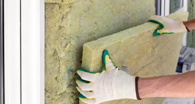 FASADBYTE - ENKLARE ÄN MAN KAN TRO 