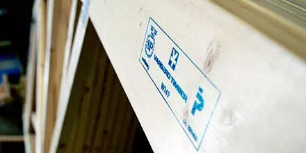 Det lönar sig att beställa takstolar