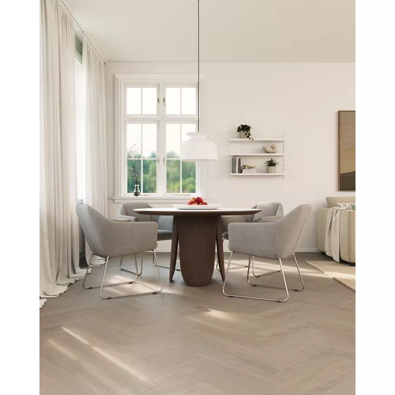 Härdat trägolv fiskben ek