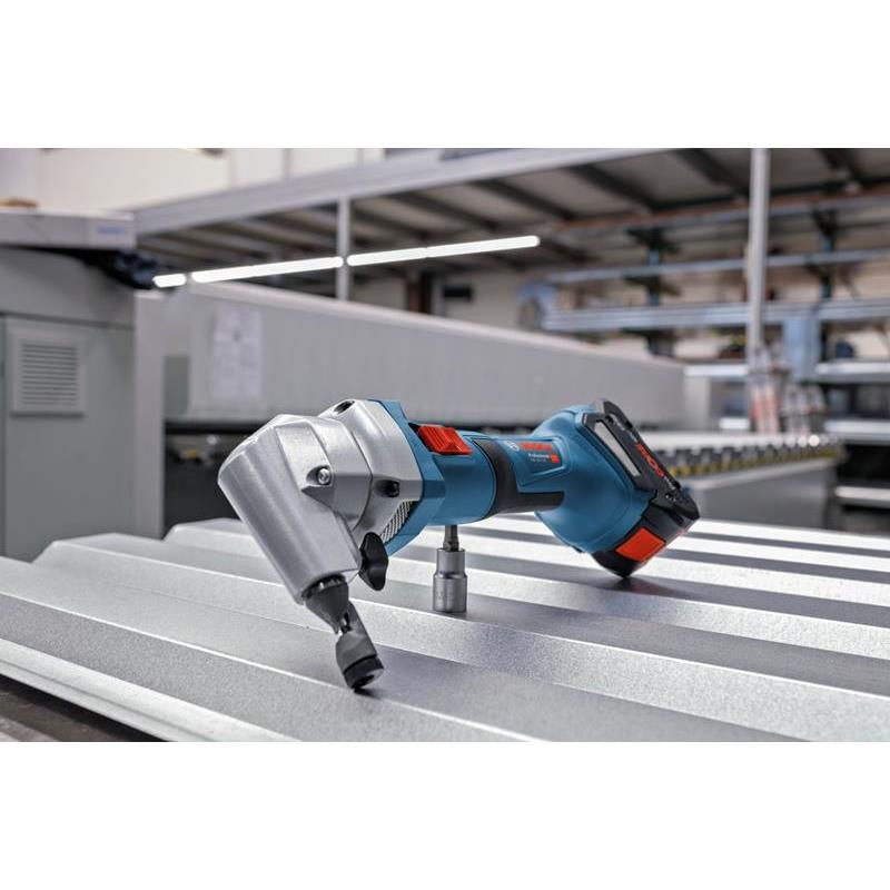 NIBBLARE GNA 18V-16 E 2X4,0AH PC