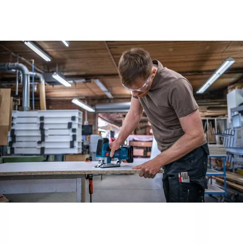 STICKSÅG GST 18V-155 SC SOLO