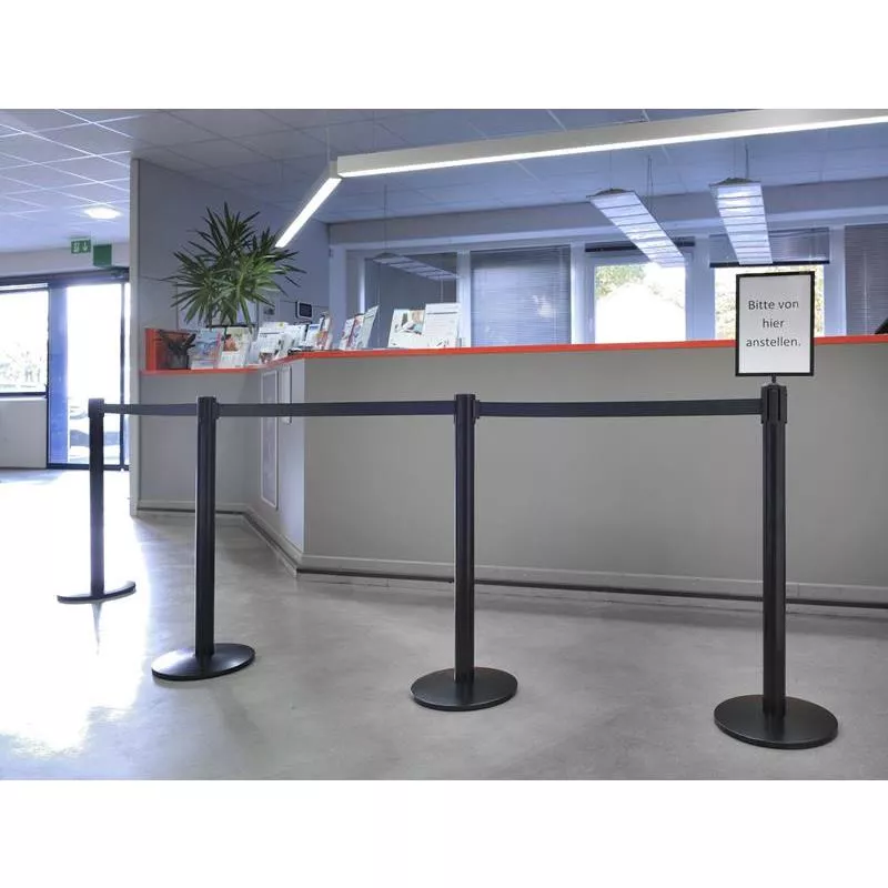 AVSPÄRRNINGSSTOLPE MED BAND