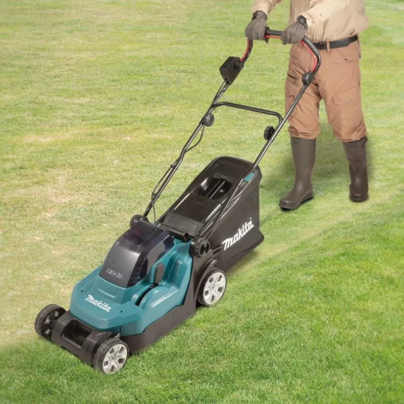Batteridriven gräsklippare