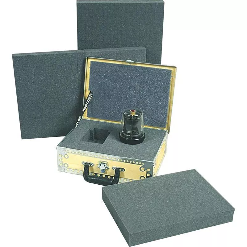 INREDNING SJÄLVHÄFTANDE